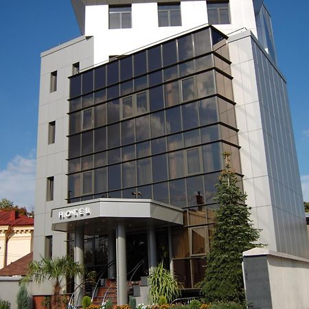 Acapulco Hotel Плоешти Экстерьер фото